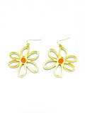 Large Gold Outline Daisy earrings